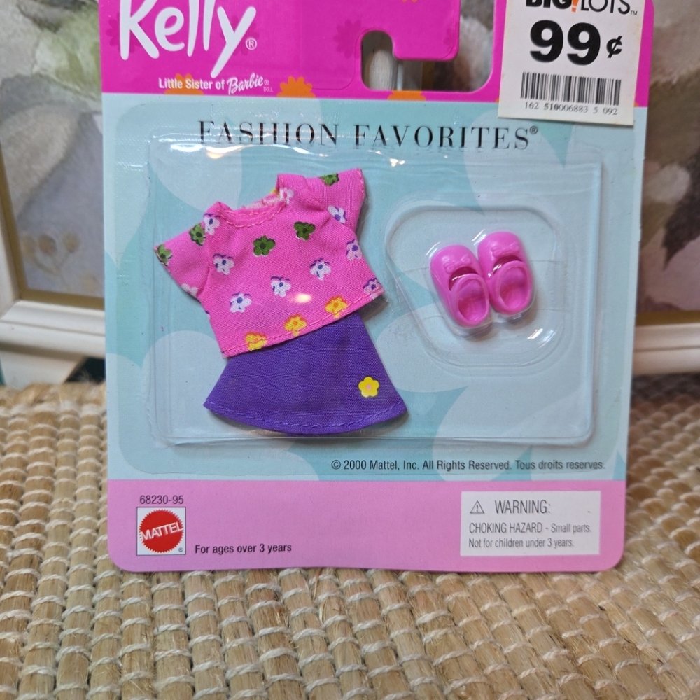 Kelly Club Fashion Favorites Clothing Set